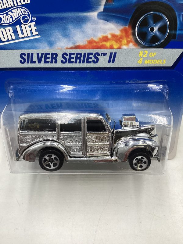 1996 Hot Wheels #421 Silver Series II 2 4 40’s Woodie 19C Fashion