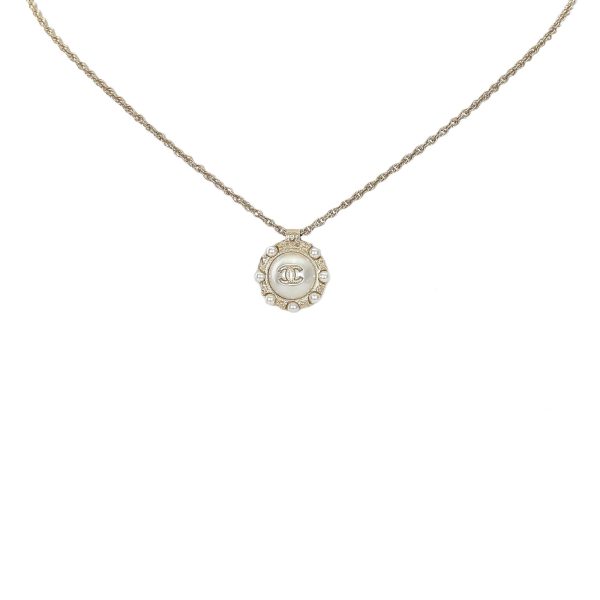 Chanel CC Faux Pearl Pendant Necklace (2Vs4gs) Online