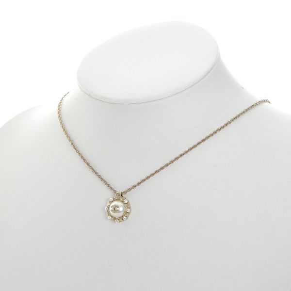 Chanel CC Faux Pearl Pendant Necklace (2Vs4gs) Online