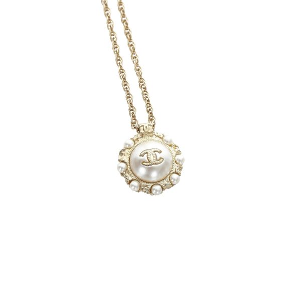 Chanel CC Faux Pearl Pendant Necklace (2Vs4gs) Online