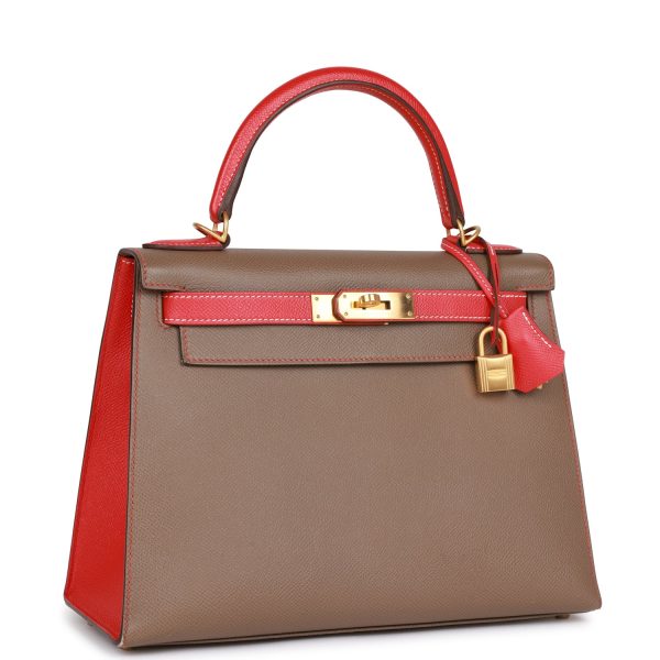 Top Quality Hermes Special Order (HSS) Kelly Sellier 28 Etoupe and Rouge Tomate Epsom Brushed Gold Hardware For Sale